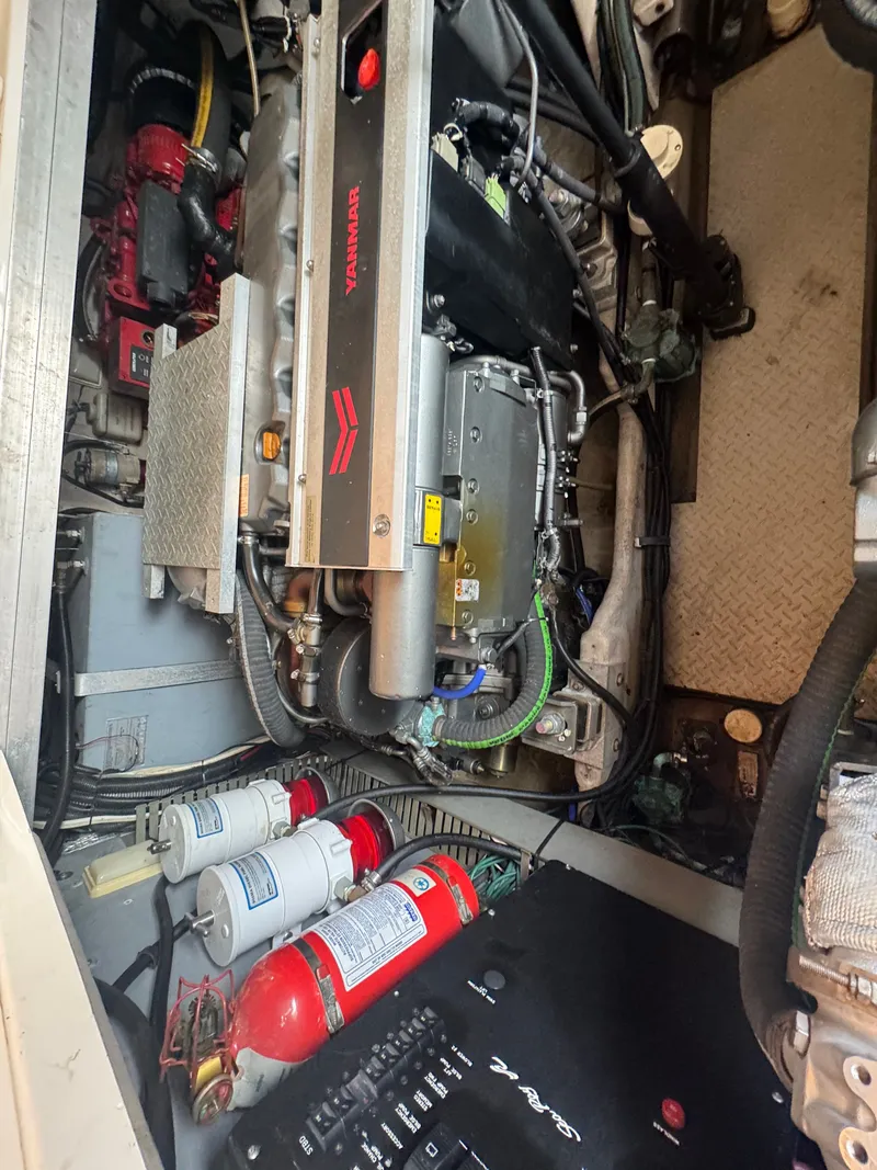 Slide: The Image of Sea Ray 380 Sundancer 1999 - 55