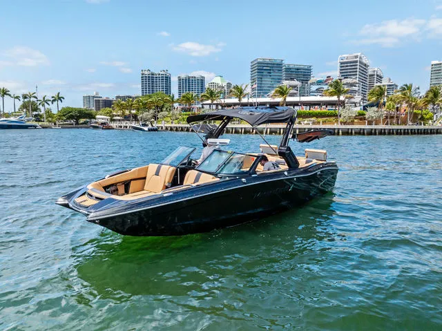 Slide: The Image of MasterCraft X24 2024 - 40
