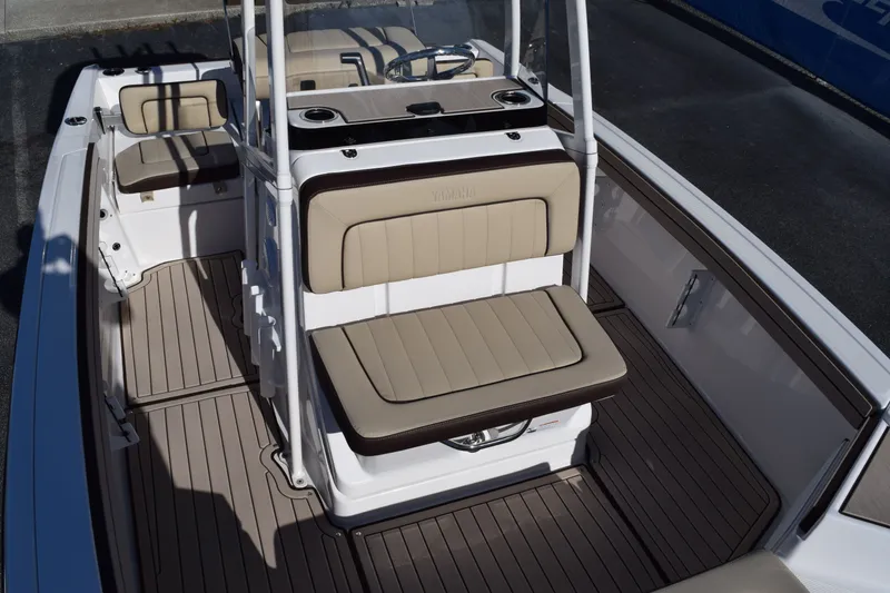 Slide: The Image of Yamaha 195 FSH Sport 2026 - 18
