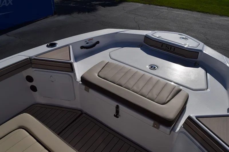 Slide: The Image of Yamaha 195 FSH Sport 2026 - 20