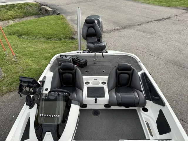 Slide: The Image of Ranger Z118 2013 - 6