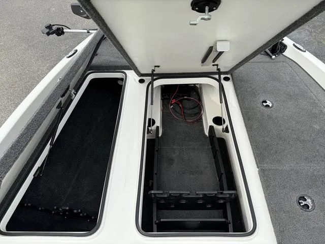 Slide: The Image of Ranger Z118 2013 - 7