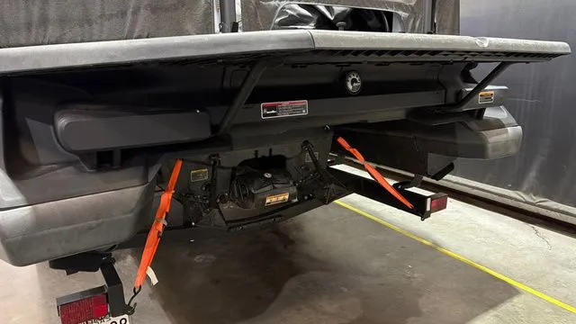 Slide: The Image of Sea-Doo Switch 21 W/ 230HP 2023 - 19