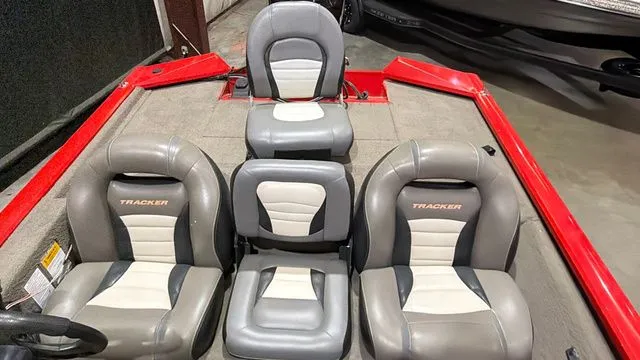 Slide: The Image of Tracker Pro Team 190 W/ Mercury 90 2006 - 11