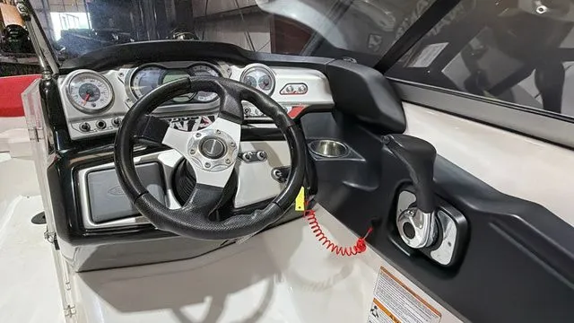 Slide: The Image of Sea-Doo Wake 210 Twin Jet 2010 - 11