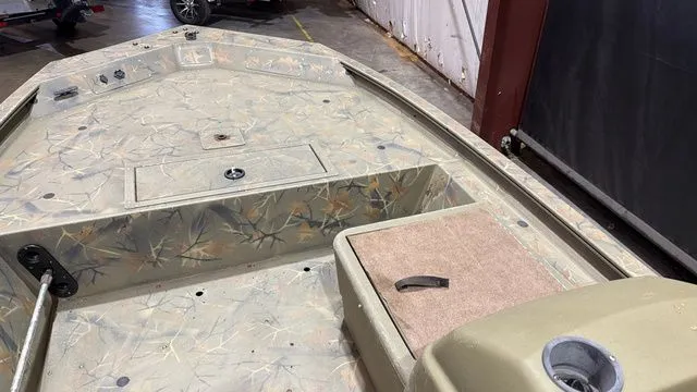 Slide: The Image of Tracker Grizzly 1754SC W/ Mercury 40 2018 - 14