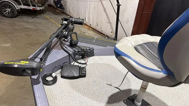 Slide: The Image of G3 Eagle 175 W/ Yamaha 50 2007 - 15