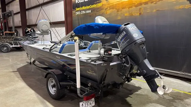 Slide: The Image of G3 Eagle 175 W/ Yamaha 50 2007 - 3