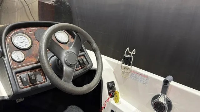 Slide: The Image of Skeeter SX180 W/ Yamaha 90HP 2003 - 13