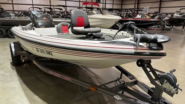 Slide: The Image of Skeeter SX180 W/ Yamaha 90HP 2003 - 7