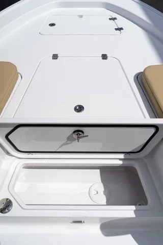 Slide: The Image of Sportsman Masters 227 Bay Boat 2026 - 31