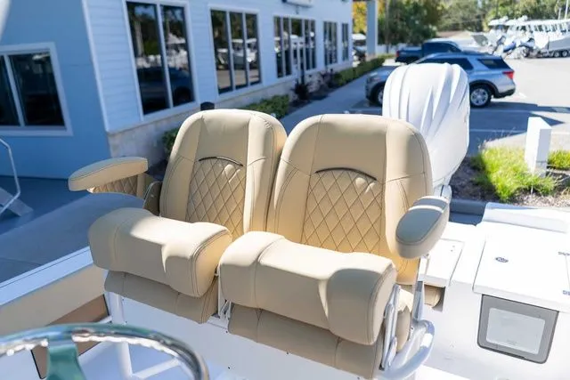 Slide: The Image of Sportsman Masters 247OE Bay Boat 2026 - 27