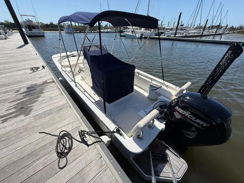 Slide: The Image of Boston Whaler Montauk 2025 - 1
