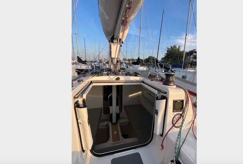 Slide: The Image of Beneteau First 27 2024 - 18