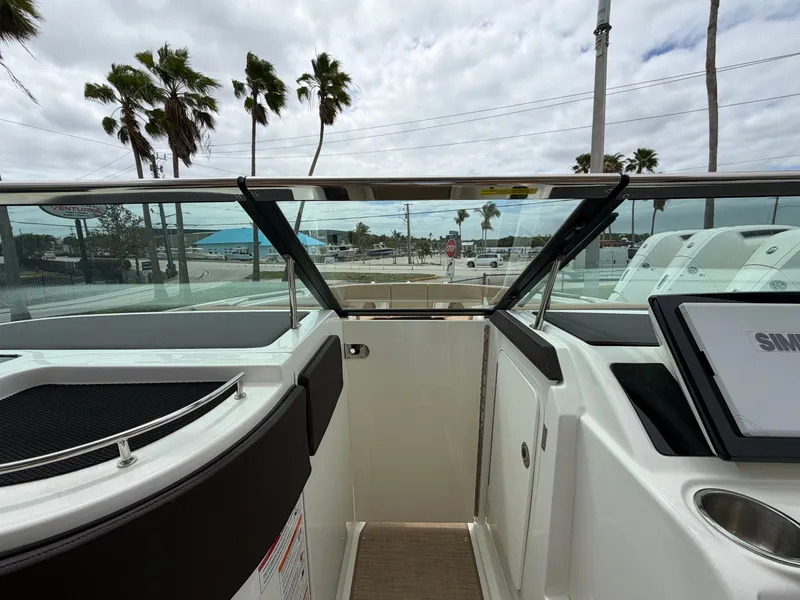 Slide: The Image of Sea Ray SLX 310 Outboard 2026 - 49