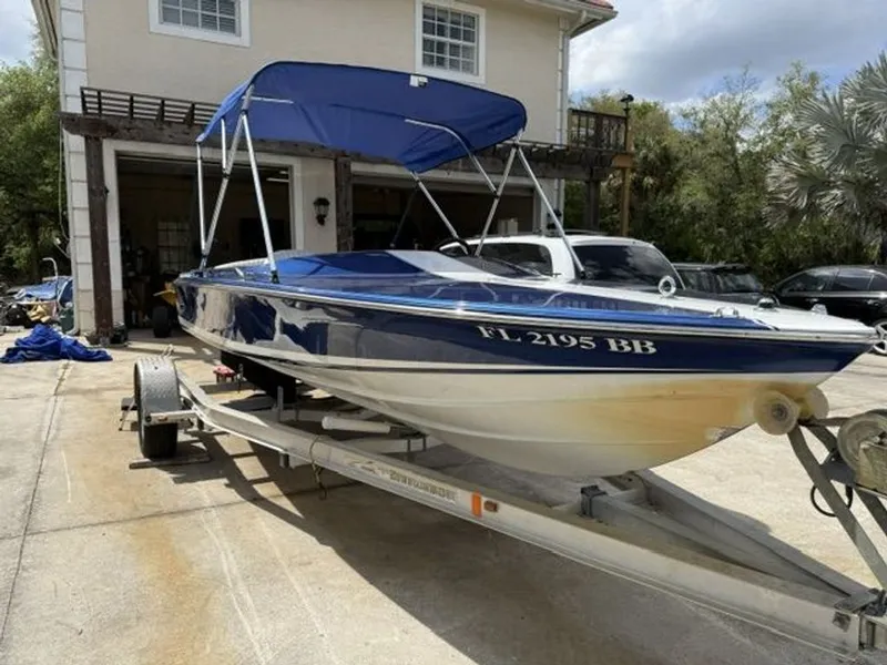 Slide: The Image of Donzi 18 Classic 1973 - 1