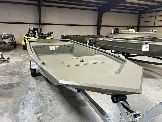 Slide: The Image of Tracker Grizzly 1648 Utility 2026 - 3