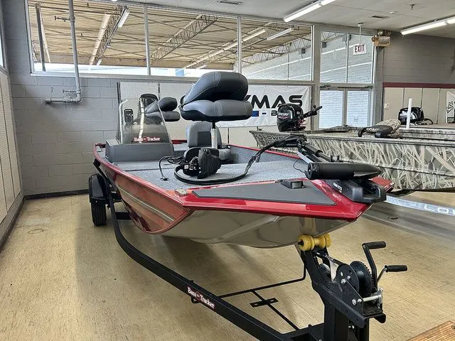The Image of 2026 Tracker Bass Tracker Classic XL boat in showroom. - 1