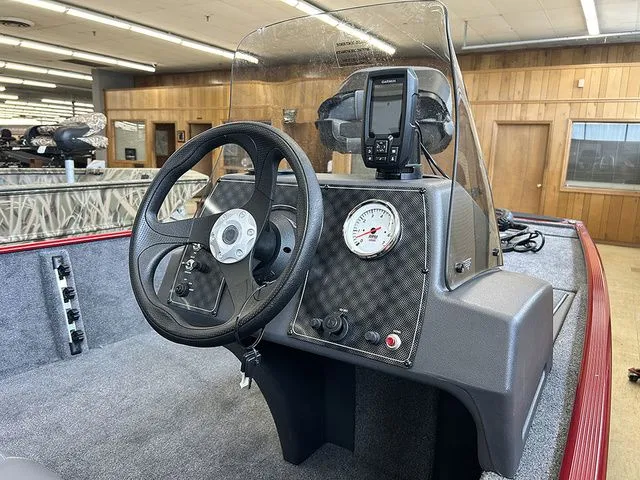 Slide: The Image of Interior view of 2026 Tracker Bass Tracker Classic XL console. - 4