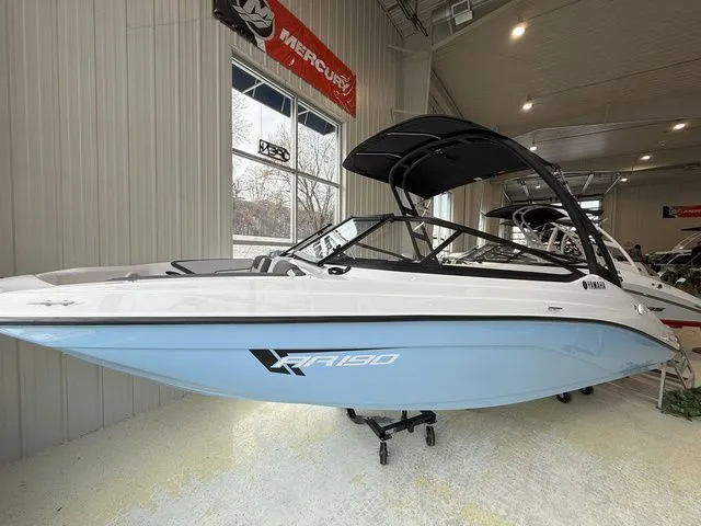 Slide: The Image of Yamaha AR190 2025 - 2