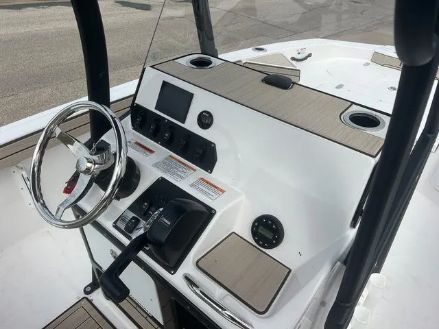 Slide: The Image of Yamaha 190 FSH Sport 2024 - 9