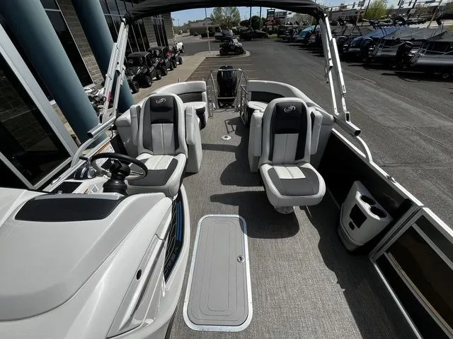 Slide: The Image of Barletta 25QCSS 2023 - 15