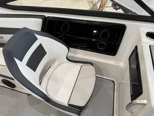 Slide: The Image of Interior of 2025 Yamaha SX195 boat with modern seat design. - 21