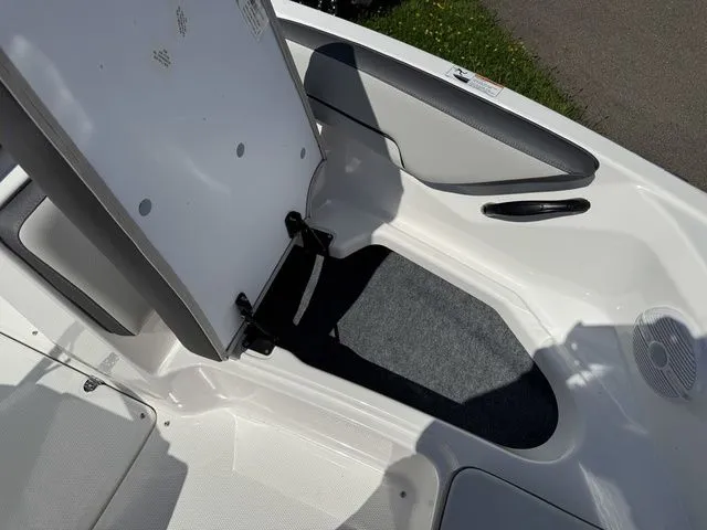 Slide: The Image of Interior of 2025 Yamaha Boats AR190 with seating and storage. - 27