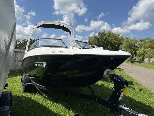 Slide: The Image of 2025 Yamaha AR190 boat on trailer, sunny day. - 3