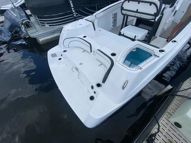 Slide: The Image of Yamaha Boats 2024 255 FSH Sport H at dock, rear view. - 6