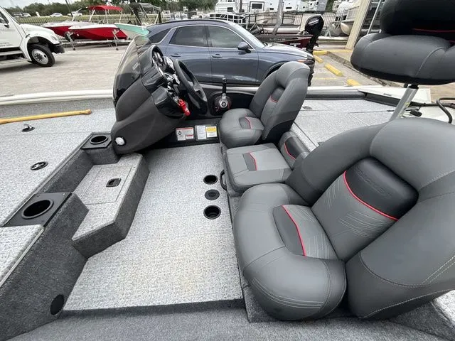 Slide: The Image of Tracker Pro 175 Team 2023 - 14