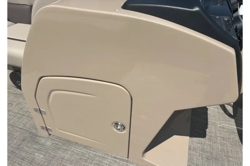 Slide: The Image of Bentley Pontoons Legacy 200 Cruise 2026 - 11