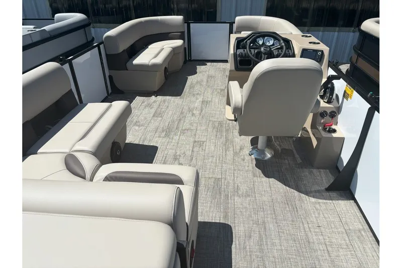 Slide: The Image of Bentley Pontoons Legacy 200 Cruise 2026 - 4