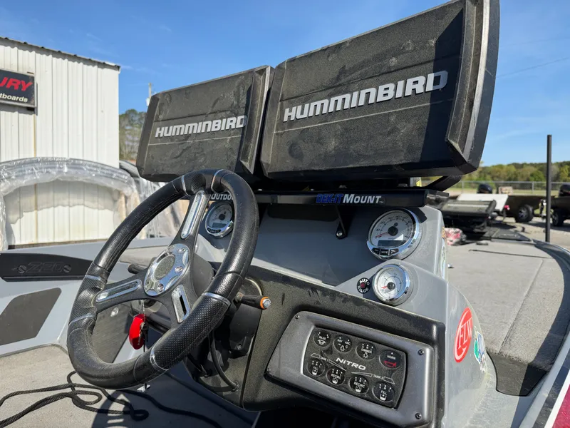 Slide: The Image of Nitro Z20 2021 - 12