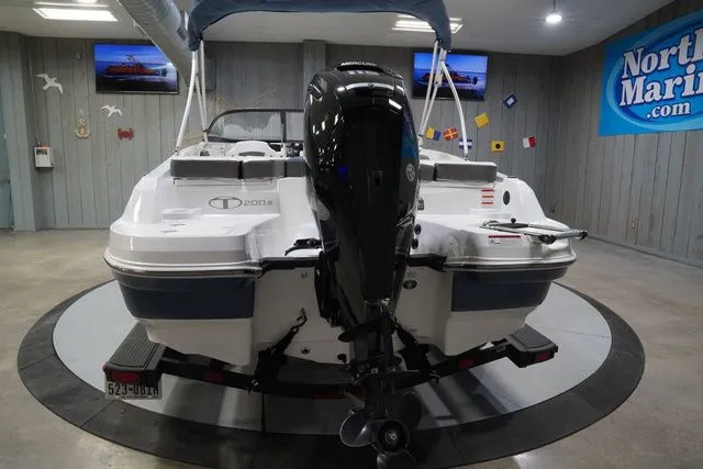 Slide: The Image of Tahoe 200 S 2023 - 11