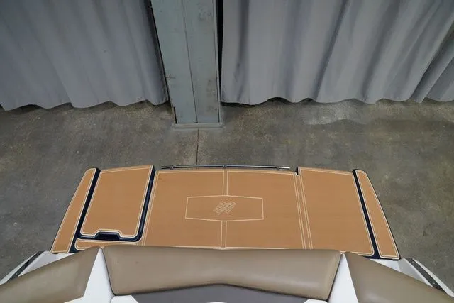 Slide: The Image of Four Winns H230 2016 - 24