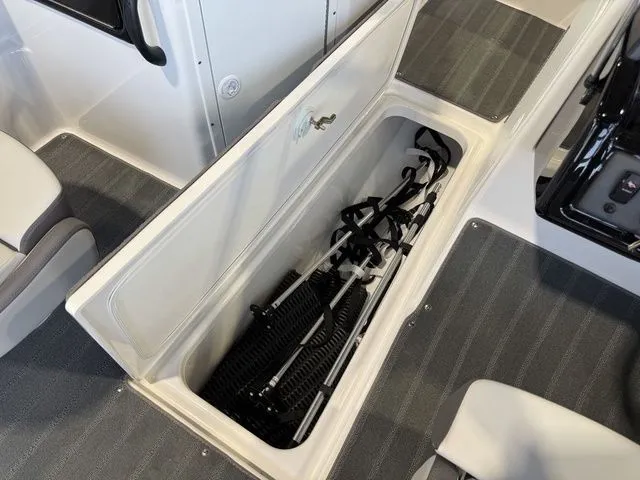 Slide: The Image of Yamaha SX190 2026 - 23