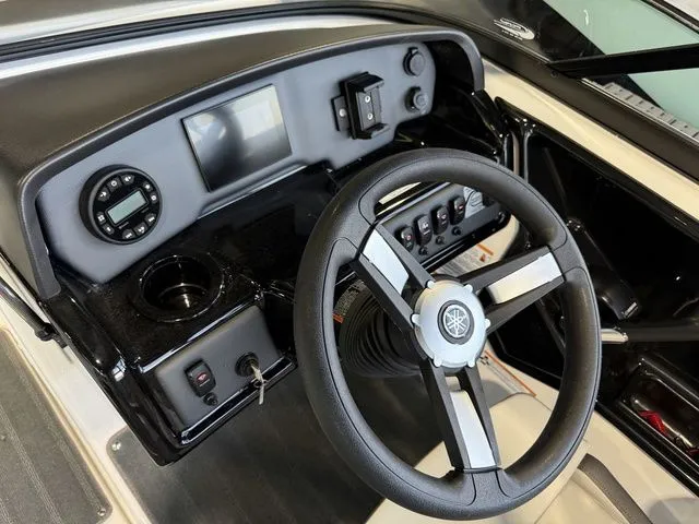Slide: The Image of Yamaha SX190 2026 - 15
