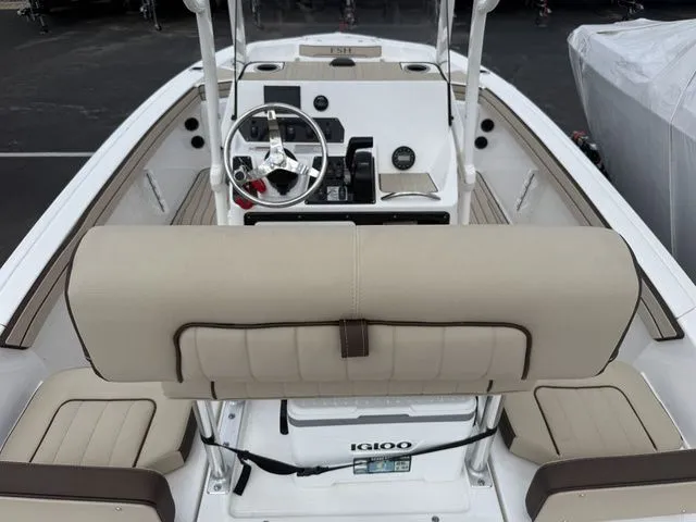 Slide: The Image of Yamaha 195 FSH Sport 2025 - 6