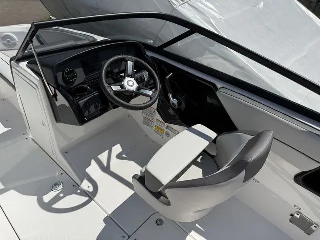 Slide: The Image of Yamaha AR190 2025 - 14