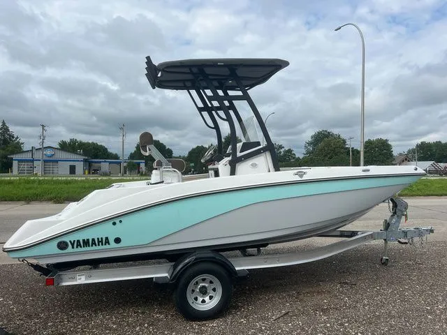 Slide: The Image of Yamaha 190 FSH Sport 2024 - 2