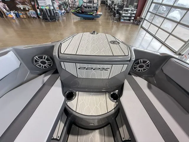 Slide: The Image of Yamaha 222XE 2025 - 23