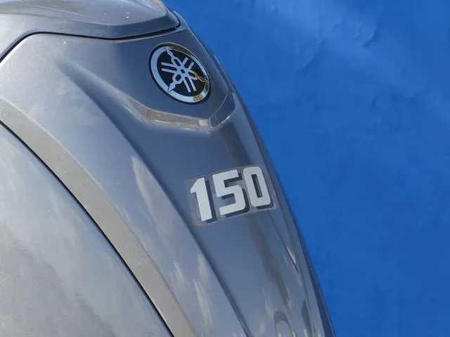 Slide: The Image of Sea Pro 2100 SV CC 2000 - 11