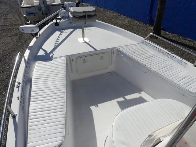 Slide: The Image of Sea Pro 2100 SV CC 2000 - 12
