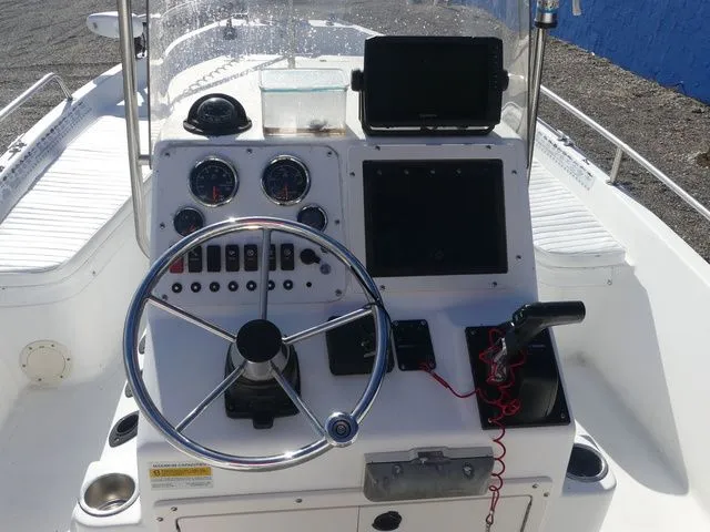 Slide: The Image of Sea Pro 2100 SV CC 2000 - 15