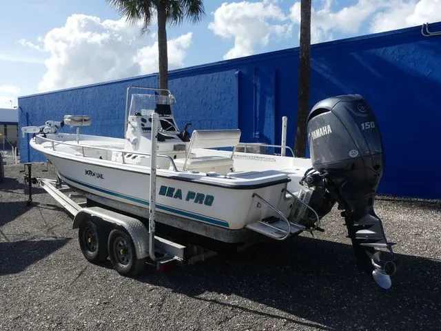 Slide: The Image of Sea Pro 2100 SV CC 2000 - 6