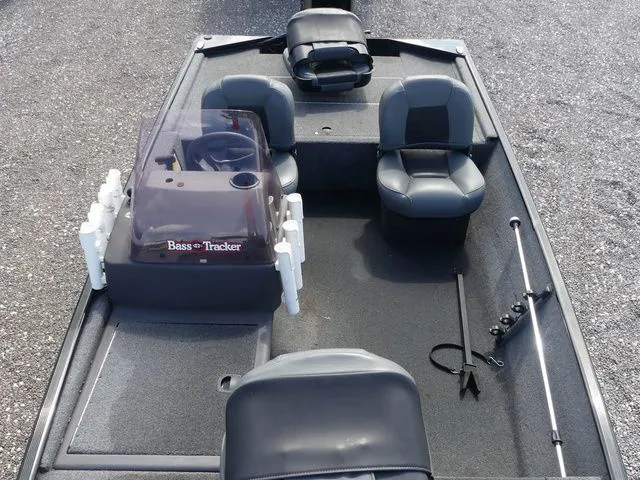 Slide: The Image of Tracker Bass Tracker Classic XL 2021 - 14