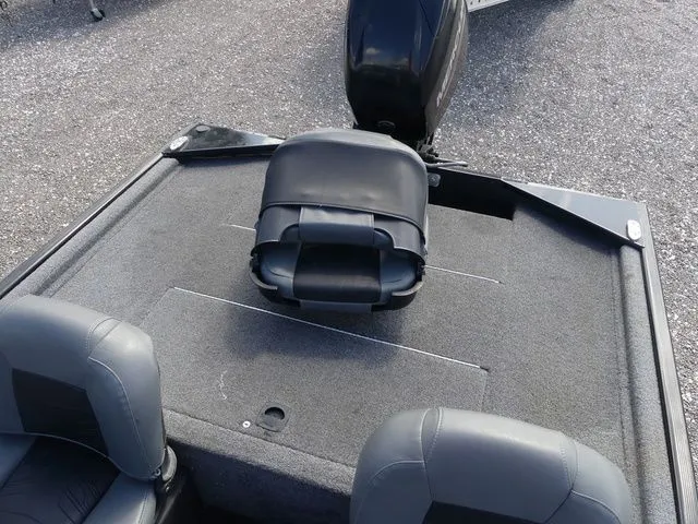 Slide: The Image of Tracker Bass Tracker Classic XL 2021 - 15