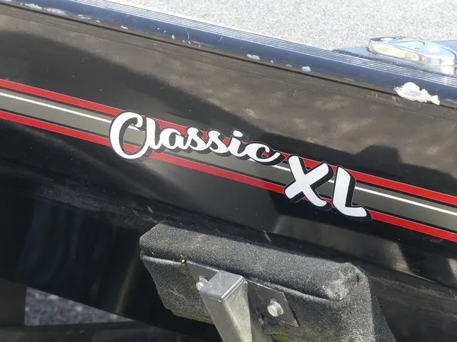 Slide: The Image of Tracker Bass Tracker Classic XL 2021 - 8