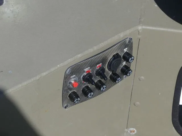 Slide: The Image of Tracker GRIZZLY® 1548 MVX Sportsman 2016 - 16